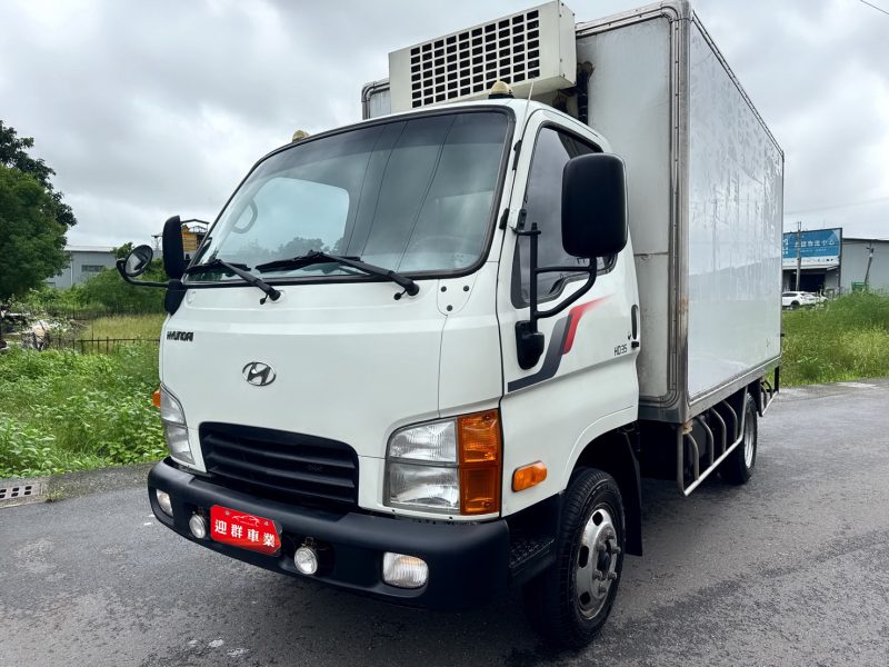 2017年 Hyundai HD35 11.5呎

一手車 總重3.5公噸 升降尾門

-25度C冷凍機組+10cm保溫廂體

冷凍(藏)物流運輸業~第一首選