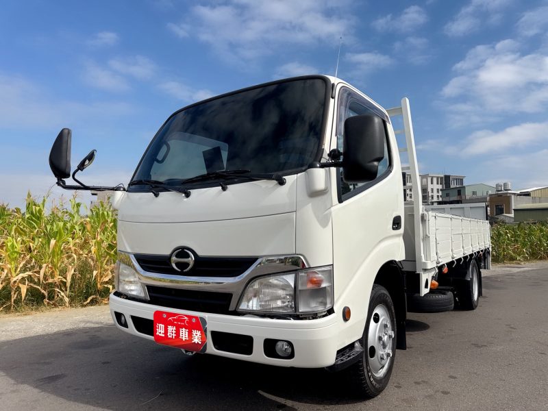 2018年 HINO 300 14.5尺 貨車

外雙油壓缸 4.5尺雙折升降尾門

車底錏花板+動力充足+妥善率高

里程保證~總重升級5噸~免加尿素